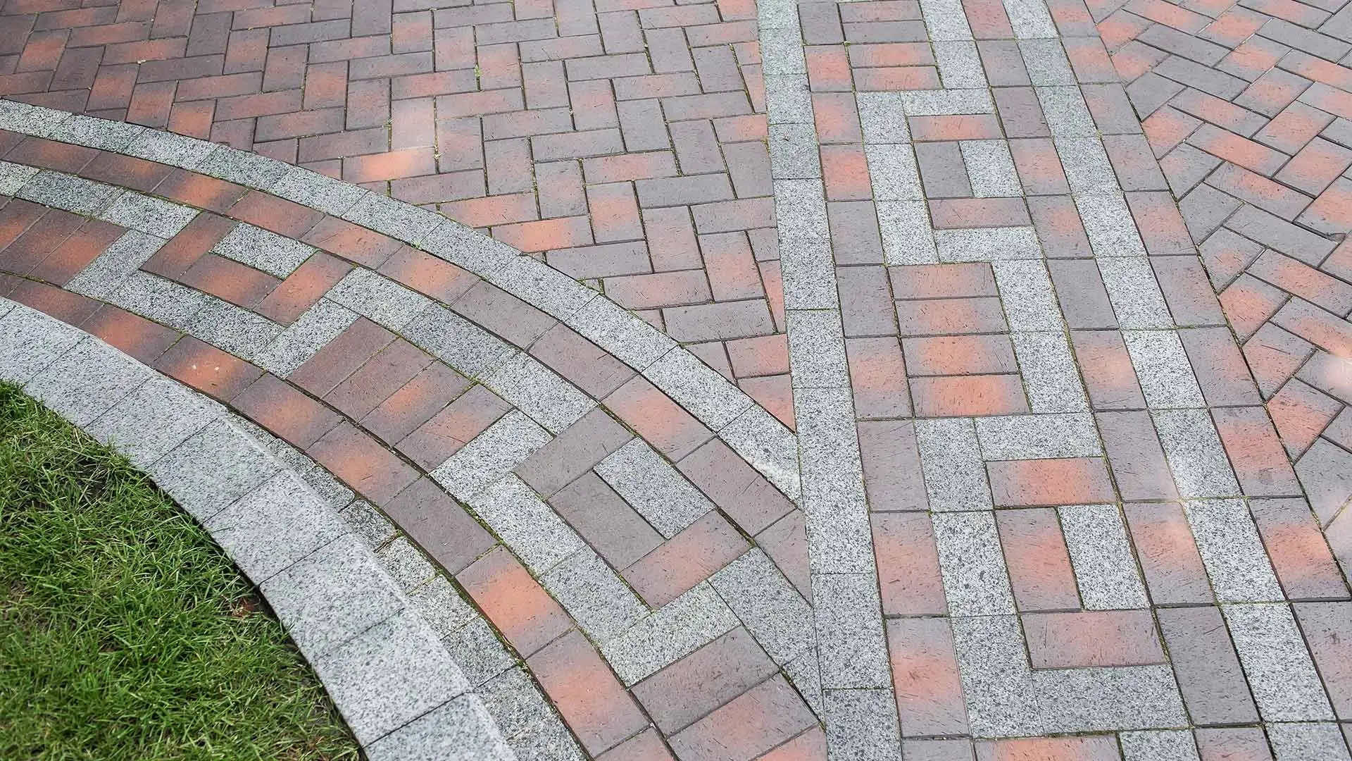 Curved paver walkway design near Bonita Springs, FL.